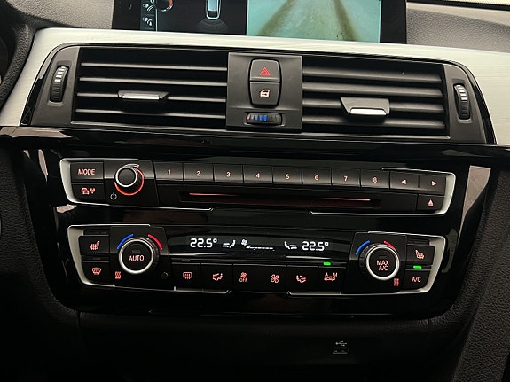 BMW 340i 27 of 30