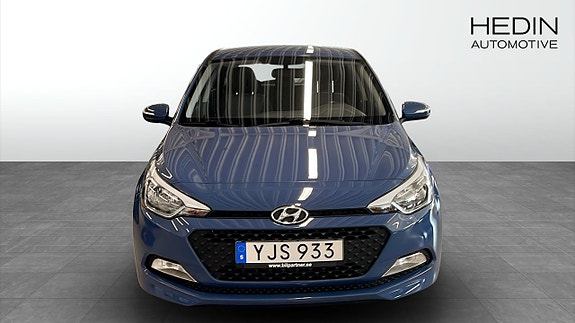 Hyundai i20 8 of 9