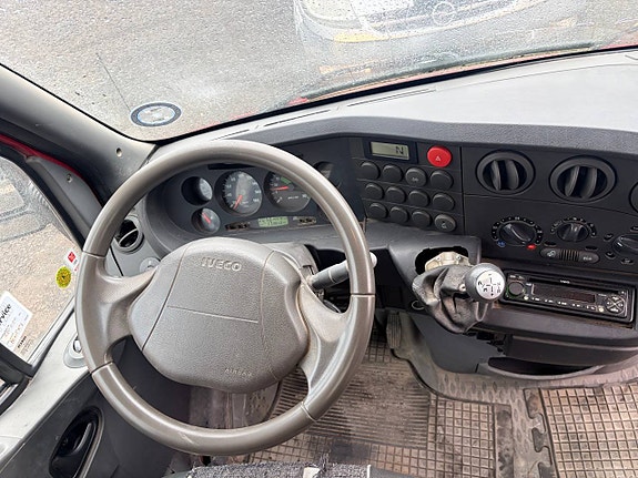 Iveco Daily 35 S17 8 of 12