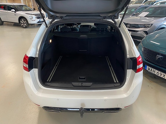 Peugeot 308 SW 4 of 25