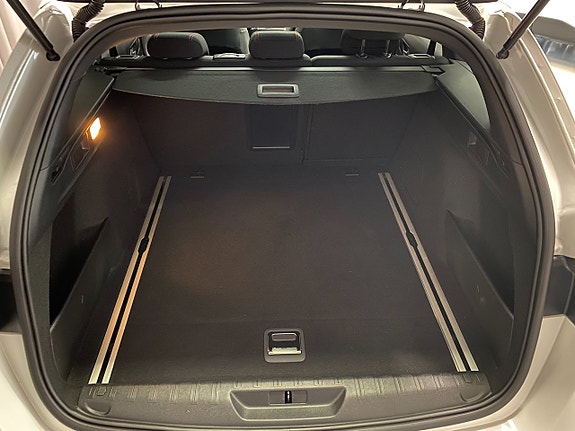 Peugeot 308 SW 10 of 25