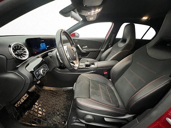 Mercedes-Benz A250 e 11 of 30