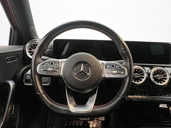 Mercedes-Benz A250 e 13 of 30