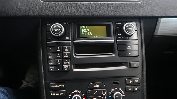 Volvo XC90 14 of 15