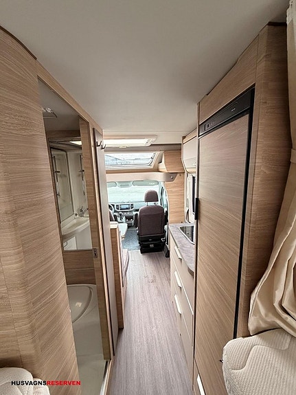 Knaus Van TI Plus 650 MEG 4WD Platinum Selection -MAN 22 of 24