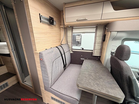 Knaus Van TI Plus 650 MEG 4WD Platinum Selection -MAN 12 of 24