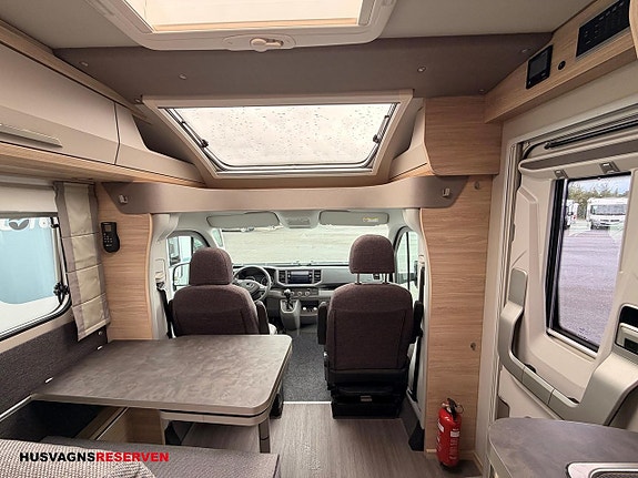 Knaus Van TI Plus 650 MEG 4WD Platinum Selection -MAN 13 of 24