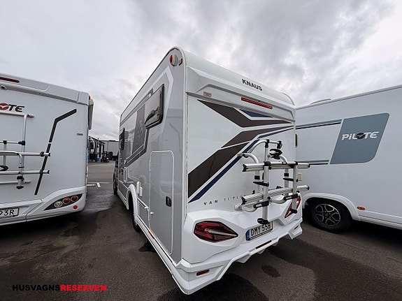 Knaus Van TI Plus 650 MEG 4WD Platinum Selection -MAN 3 of 24