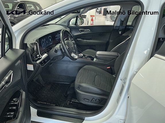 Kia Sportage 13 of 21