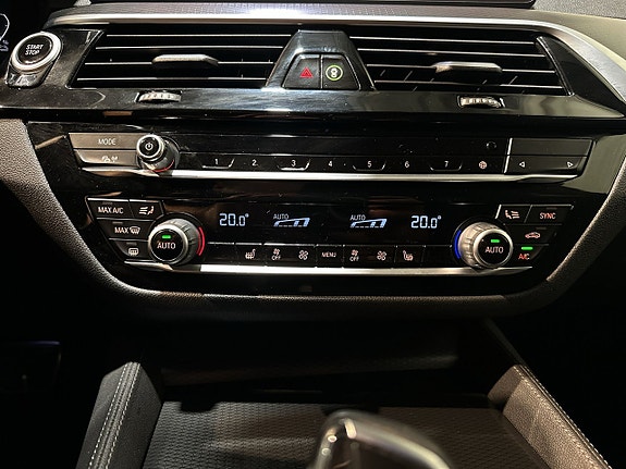 BMW 530e 23 of 25