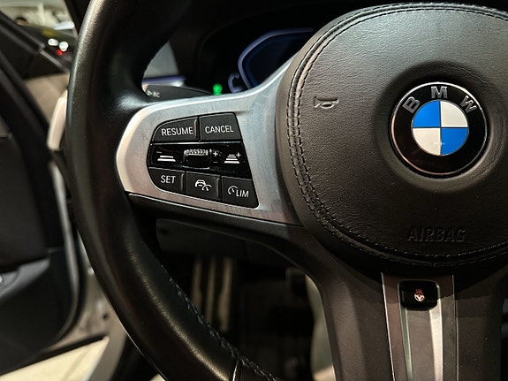 BMW 530e 20 of 25