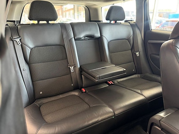 Volvo V70 13 of 25
