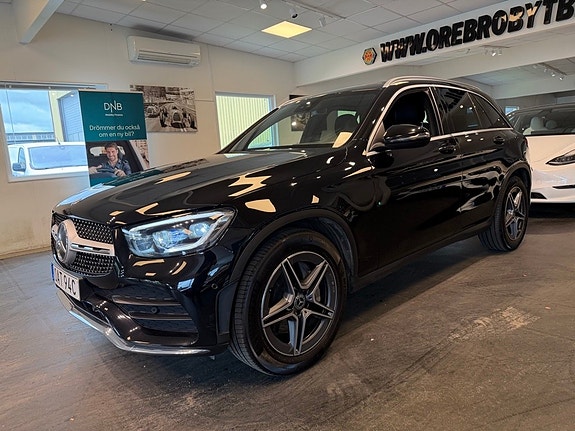 Mercedes-Benz GLC200 d 2 of 25