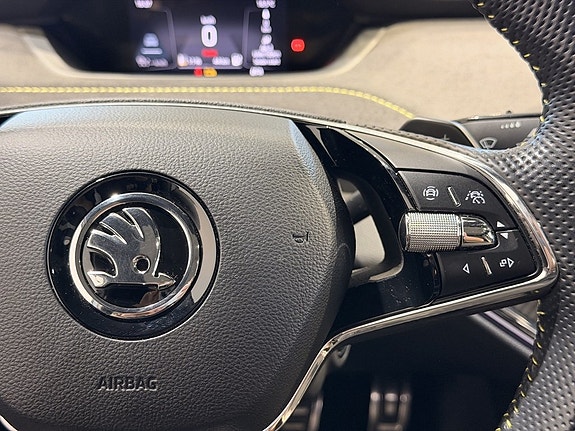 Skoda Enyaq Coupe RS 14 of 21
