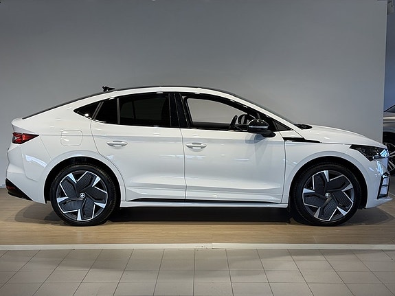 Skoda Enyaq Coupe RS 3 of 21