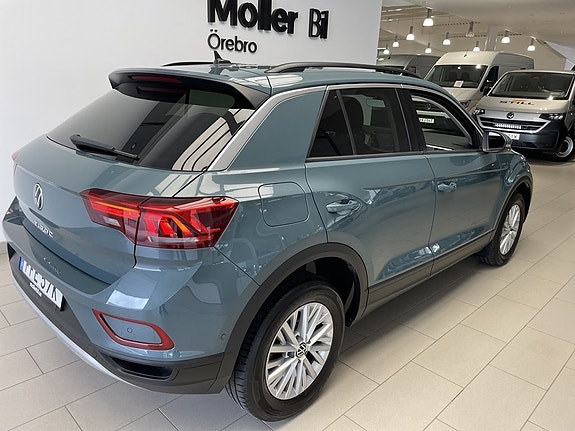 Volkswagen T-Roc 7 of 18