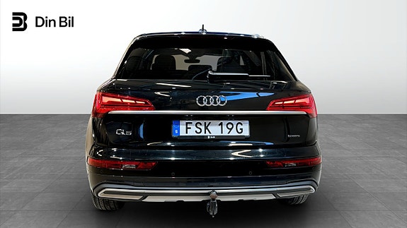 Audi Q5 5 of 30
