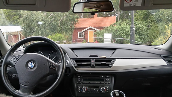 BMW X1 6 of 9