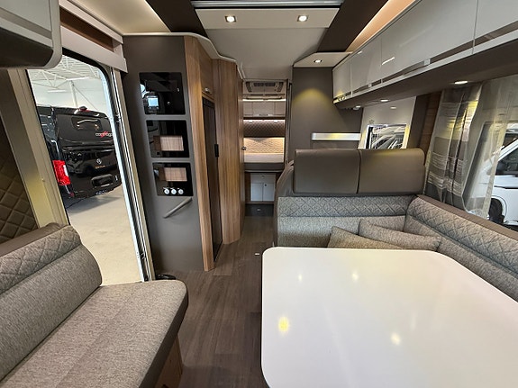 Adria Coral 670 SC Supreme *AC*Solcell*Automat* 9 of 18