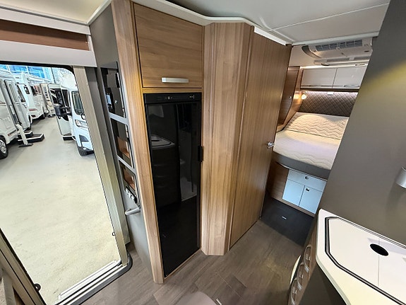 Adria Coral 670 SC Supreme *AC*Solcell*Automat* 15 of 18