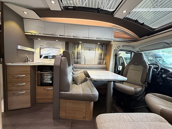 Adria Coral 670 SC Supreme *AC*Solcell*Automat* 7 of 18