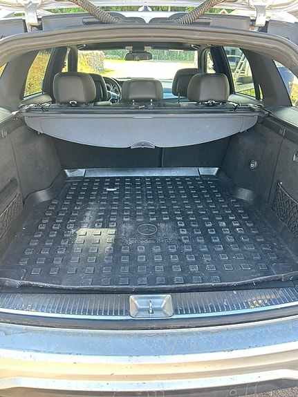 Mercedes-Benz C220 8 of 11