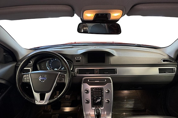 Volvo V70 11 of 21
