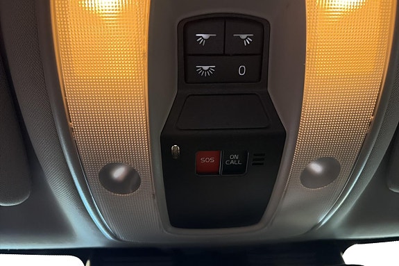 Volvo V70 19 of 21