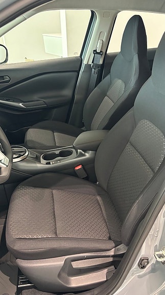 Nissan Juke 7 of 19