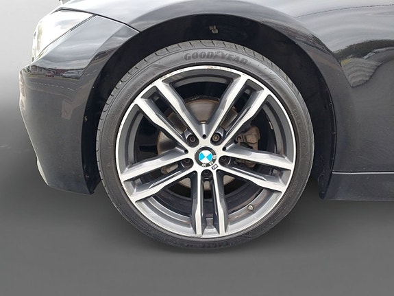 BMW 320 14 of 27