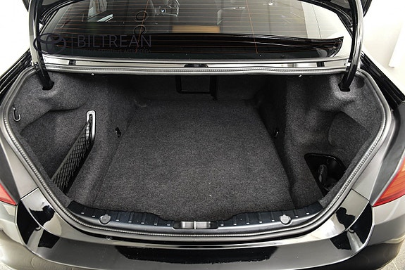 BMW 520d 9 of 14