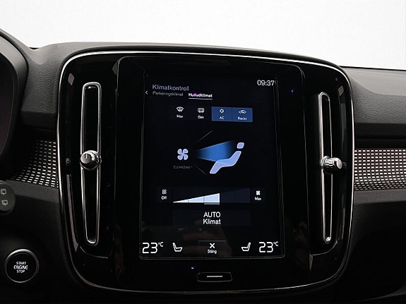 Volvo XC40 20 of 30