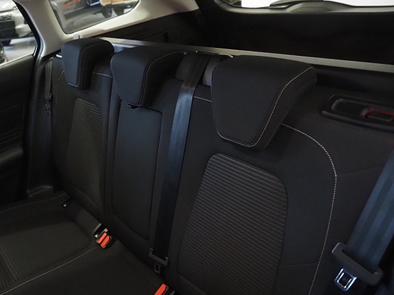 Ford Focus 15 of 21