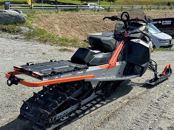 Lynx 49 RANGER PRO 850 4 of 5
