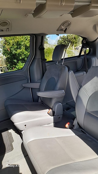 Chrysler Grand Voyager 5 of 8