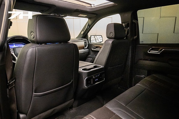 Chevrolet Silverado 1500 17 of 26