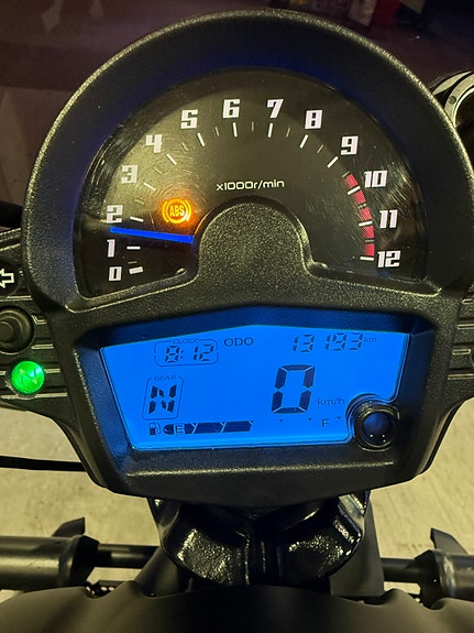 Kawasaki Vulcan S 7 of 11
