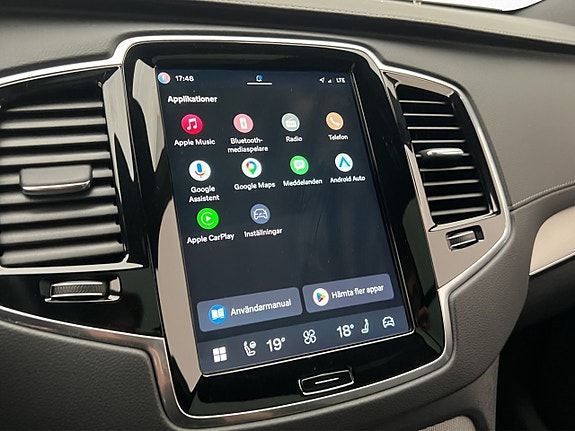 Volvo XC90 27 of 30