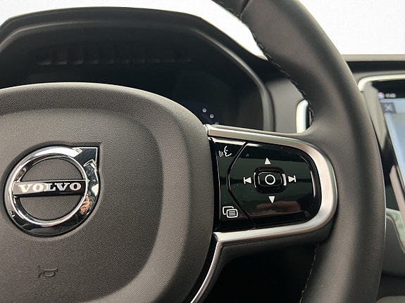Volvo XC90 22 of 30