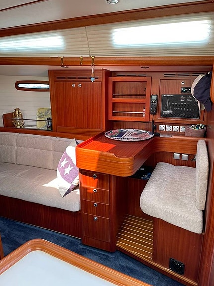Arcona 410 Nr 41 Trekabinersversion 7 of 12