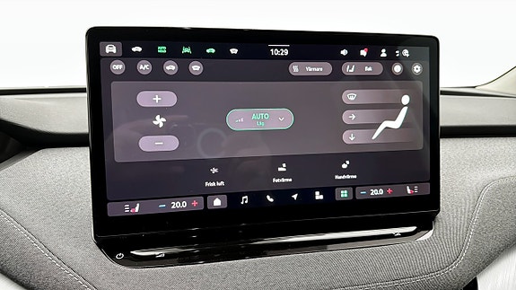 Skoda Enyaq 18 of 21