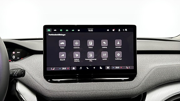 Skoda Enyaq 9 of 21