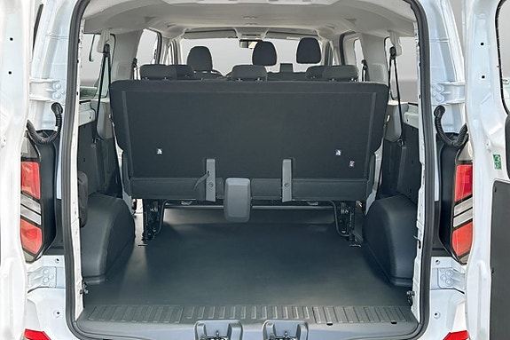 Ford Transit Custom 19 of 22