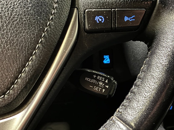 Toyota RAV4 24 of 24