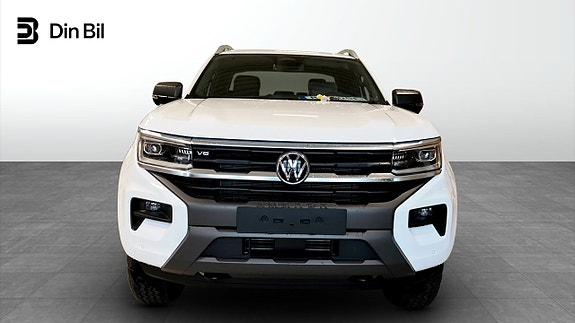 Volkswagen Amarok 4 of 12