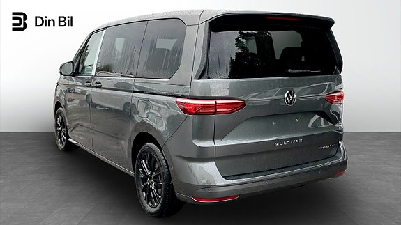 Volkswagen Multivan 3 of 12