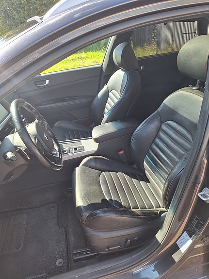 Kia Optima 5 of 12
