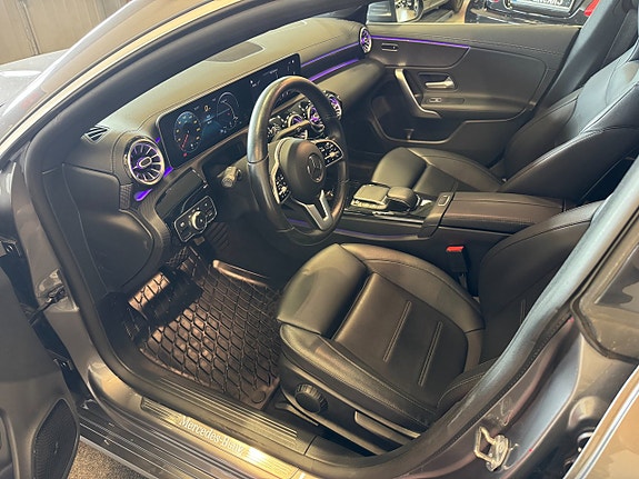 Mercedes-Benz CLA200 d 12 of 23