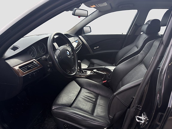 BMW 530i 14 of 18