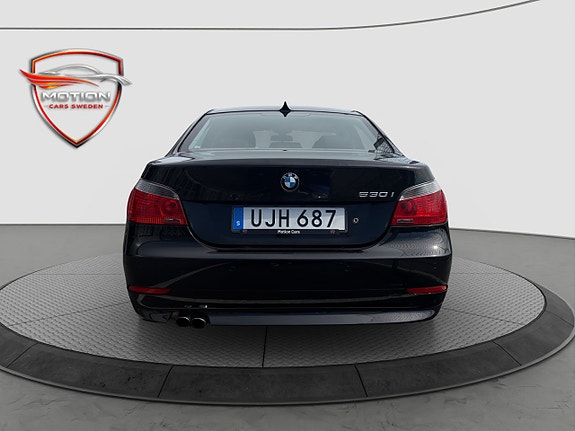 BMW 530i 6 of 18